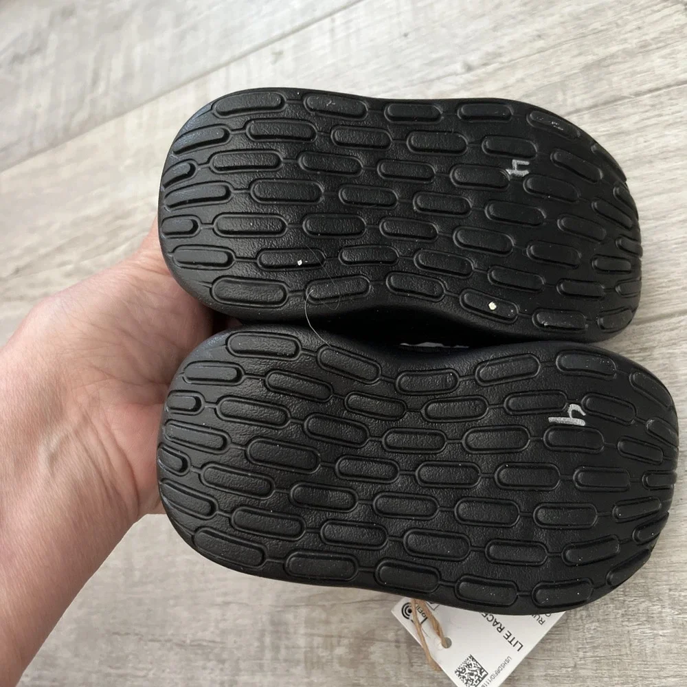 Adidas Kids' Lite Racer Adapt  Slip On Shoe Toddler Size 5k. 15-18 Month. 5